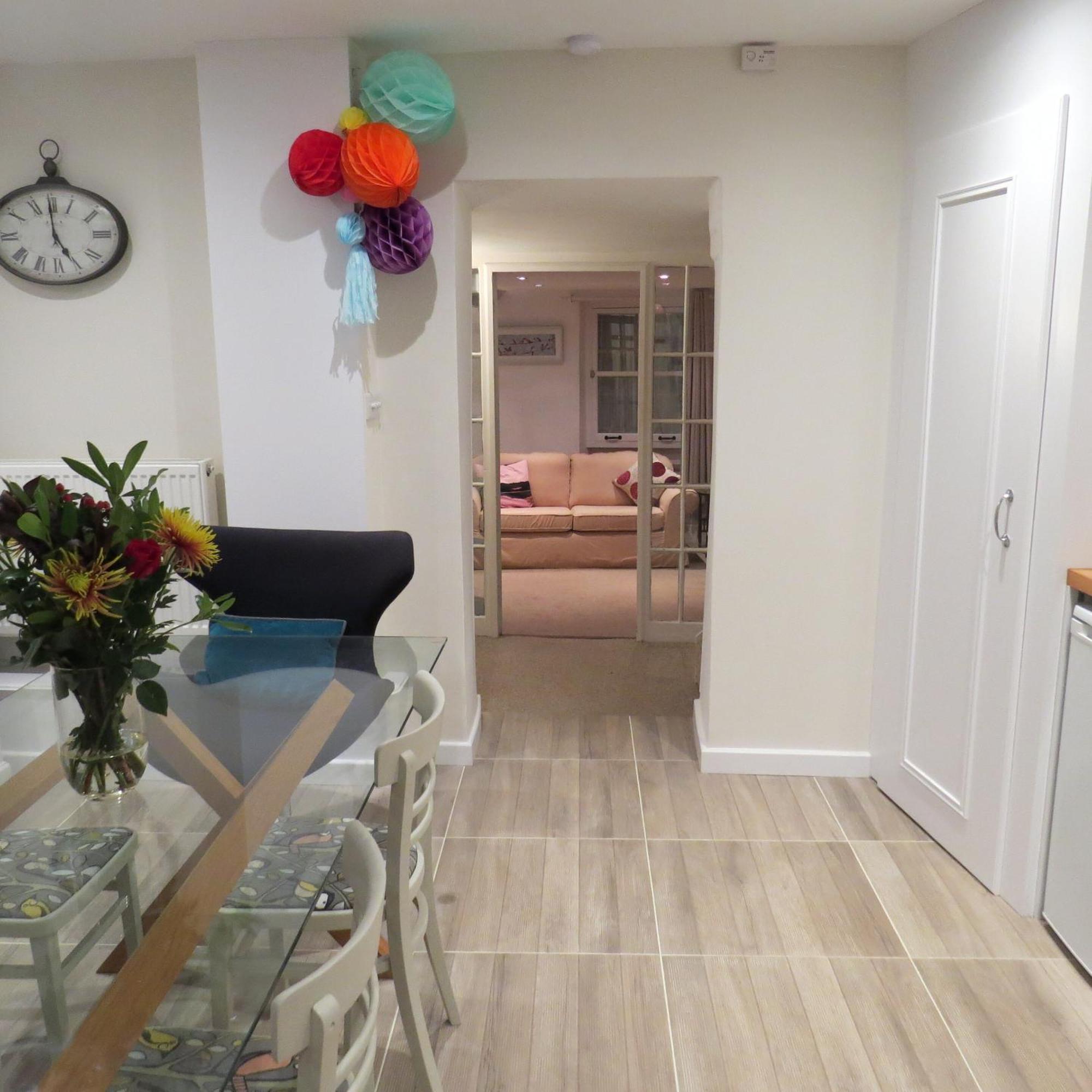 Frog Palace - Secure Parking-Outside Area-Topsham-Exeter-Beach-Chiefs-Wifi Bilik gambar